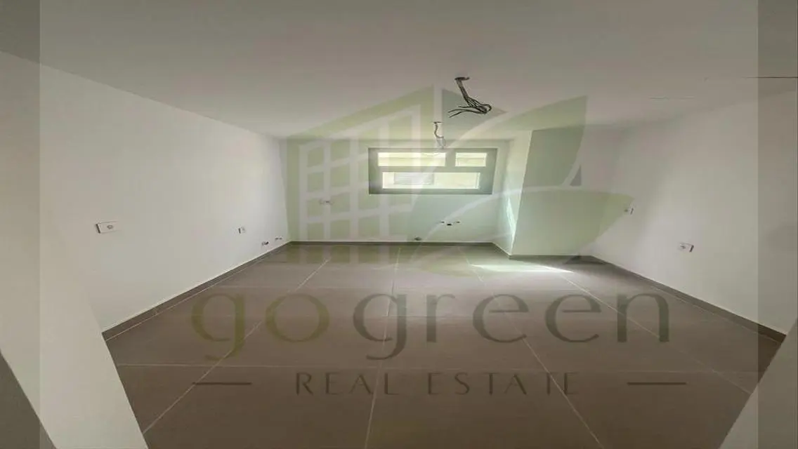 Luxury Villa for Sale with Modern Amenities and Private Garden