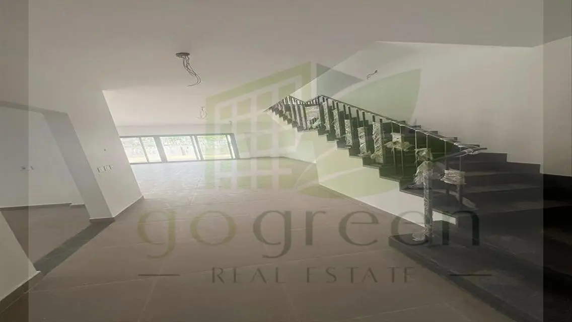 Luxury Villa for Sale with Modern Amenities and Private Garden