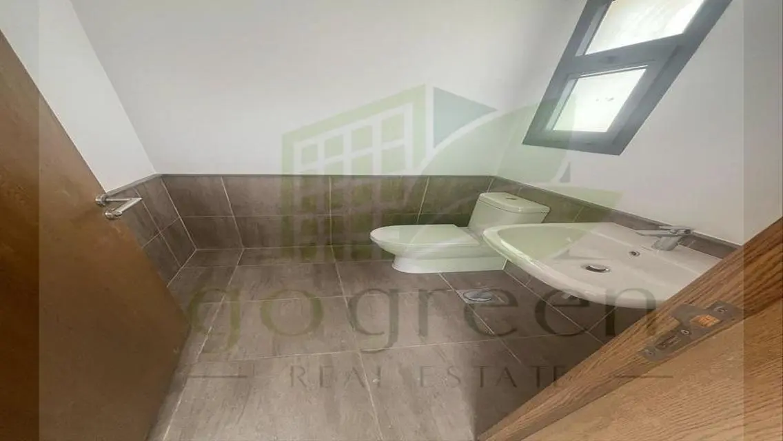 Luxury Villa for Sale with Modern Amenities and Private Garden