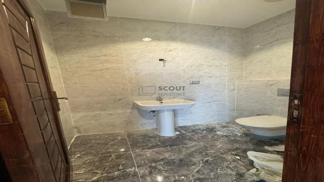 Wonderful Apartment for Sale with Spacious Layout