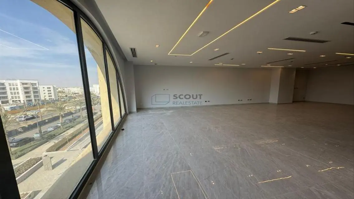 Wonderful Apartment for Sale with Spacious Layout
