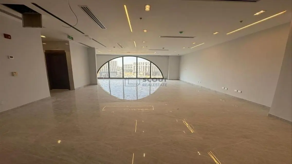 Wonderful Apartment for Sale with Spacious Layout