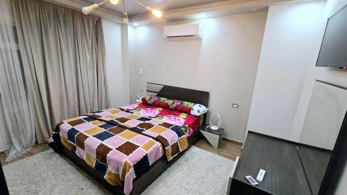 شقة فاخرة رقم 96-B7 مع ميزات رائعة
