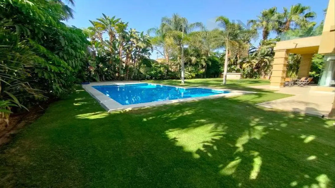 Lake View Villa