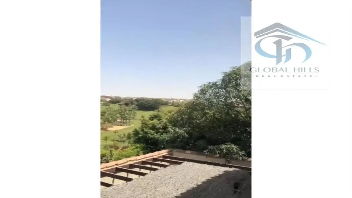 شقة للإيجار في كاتاميا هايتس مع إطلالة ساحرة