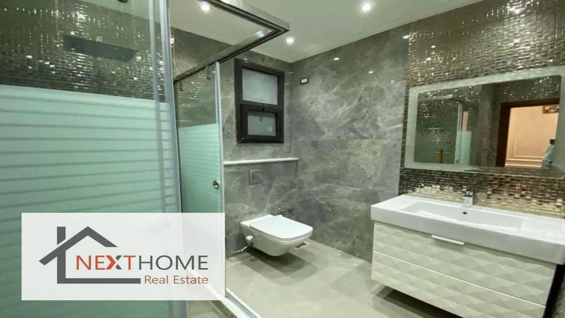 Luxury Villa with Private Garden and Pool