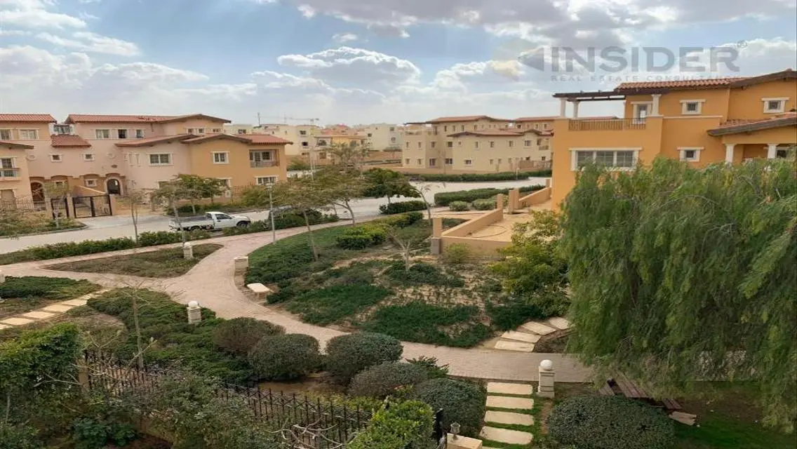 فيلا فاخرة رائعة في موقع متميز