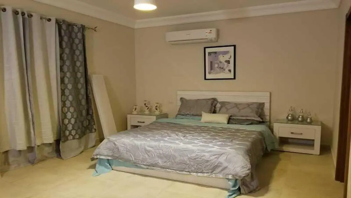 Luxury Apartment with Security Guard and Stunning View
