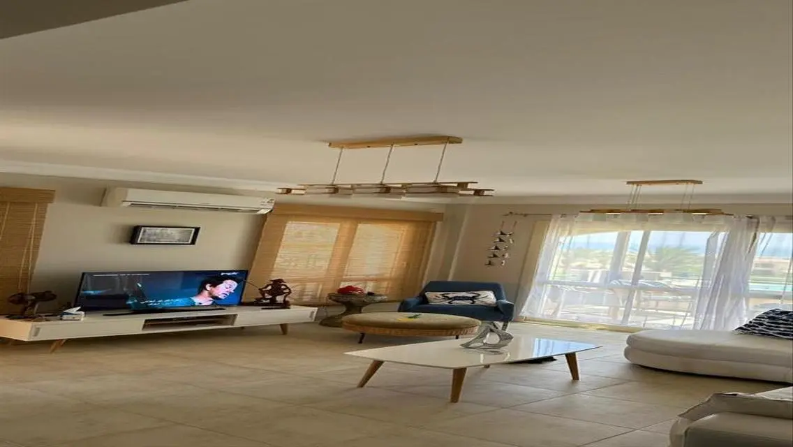 Luxury Apartment with Security Guard and Stunning View