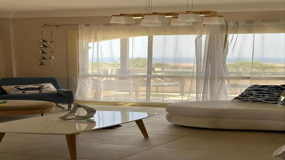 Luxury Apartment with Security Guard and Stunning View