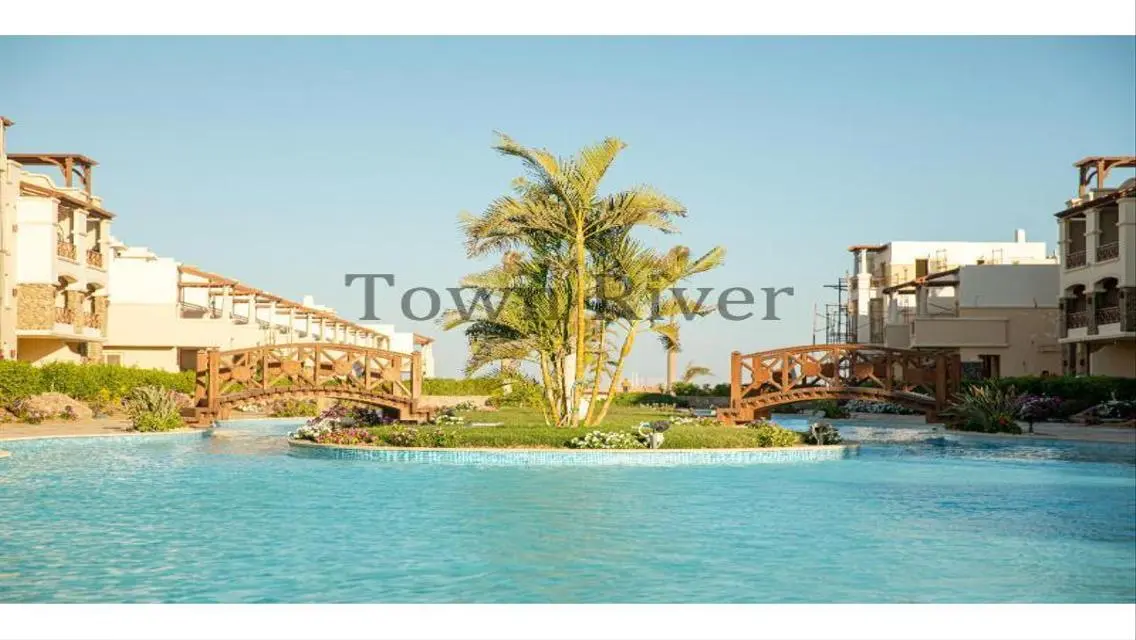 Luxury Apartment for Sale with Stunning Lake View