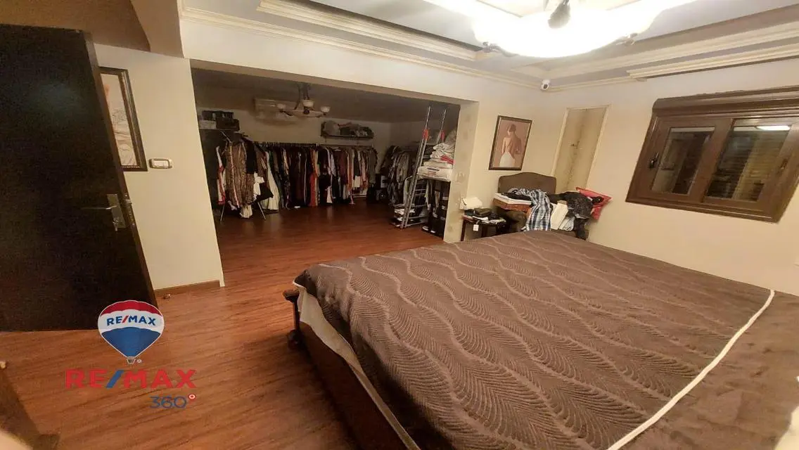 Luxury Villa with Full Amenities in Prime Location