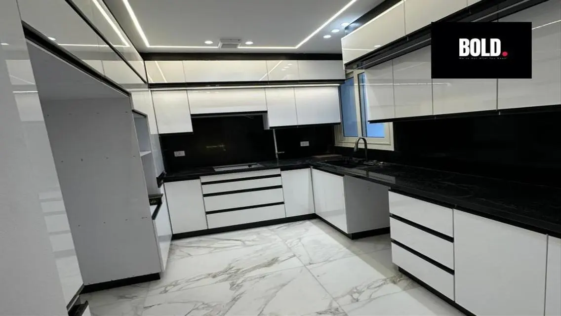 Luxury Apartment for Sale in The Crown at 80,000 EGP