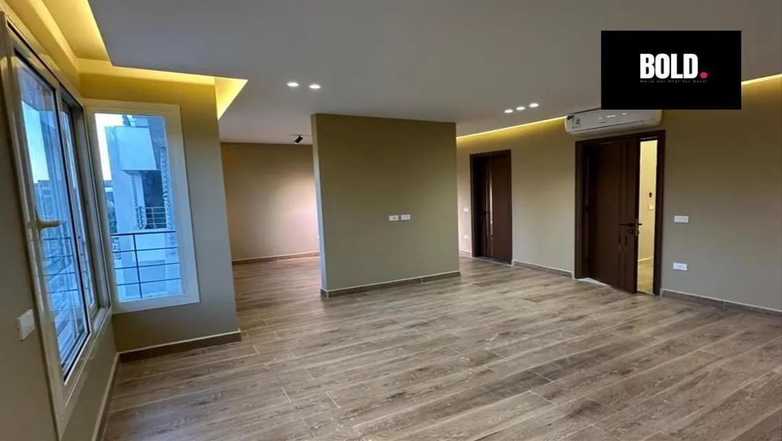 Luxury Apartment for Sale in The Crown at 80,000 EGP