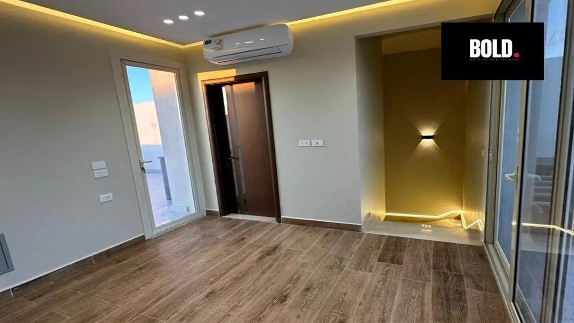 Luxury Apartment for Sale in The Crown at 80,000 EGP
