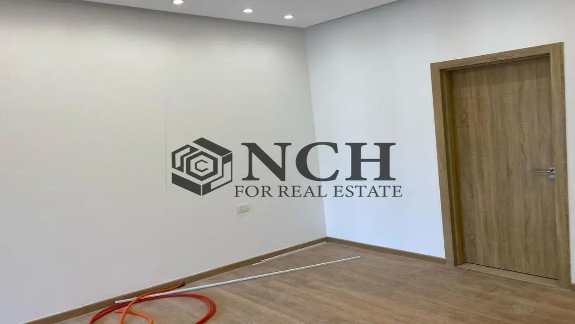 Luxury Apartment in Fifth Square - New Cairo