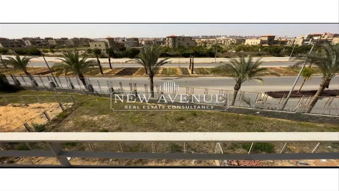 Luxurious Villa for Sale in Prime Location