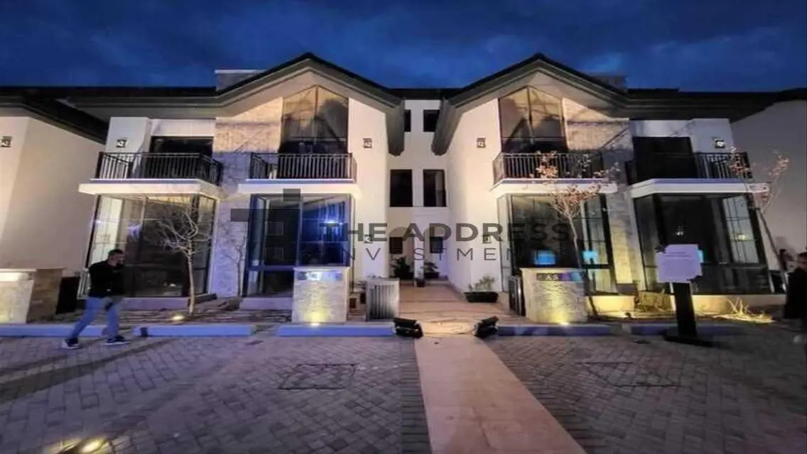 Luxury Villa for Sale with Private Garden and Pool