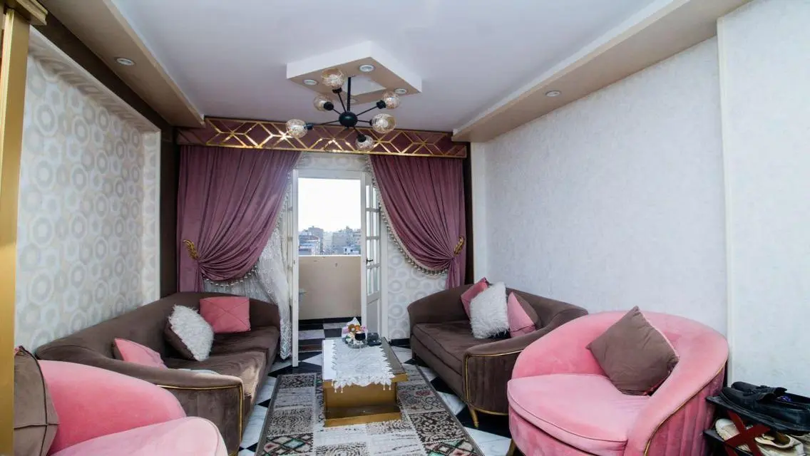 شقة فاخرة في بولكلي بالإسكندرية