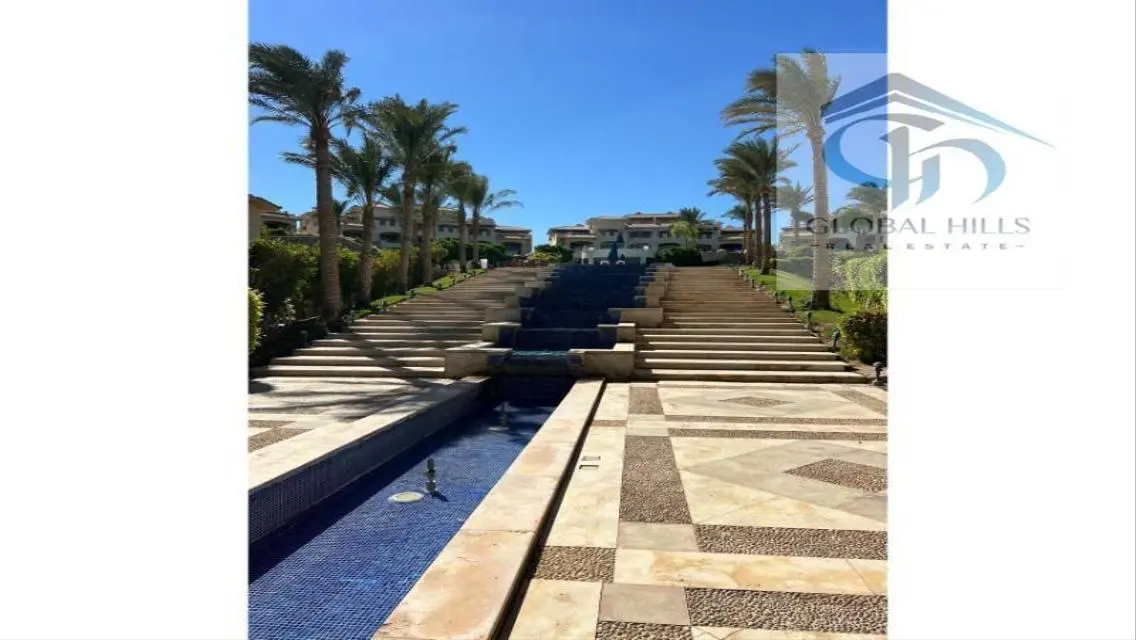 فيلا لافيستا 4140 م - 3 غرف نوم و 2 حمام - إطلالة مزدوجة على البحر والمسابح