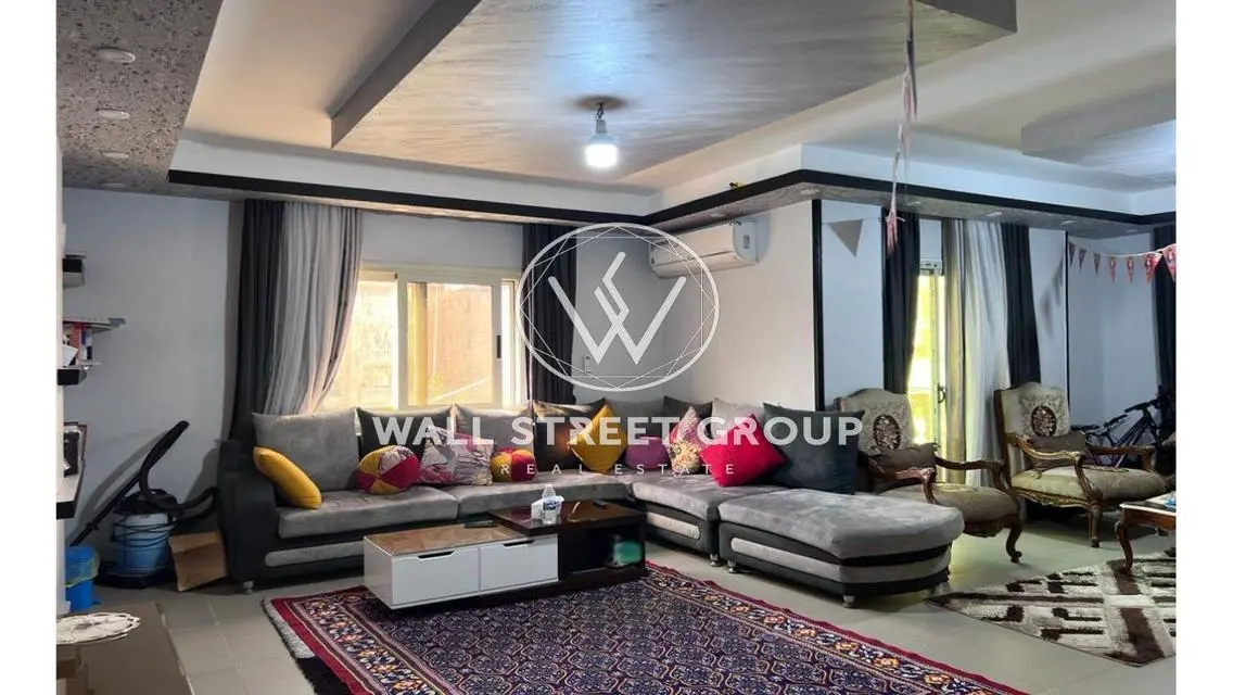 Luxurious Apartment for Sale in 156