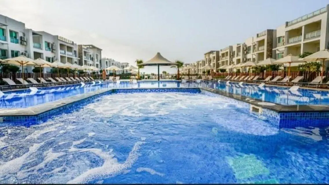 Luxury Apartment with Security and Prime View
