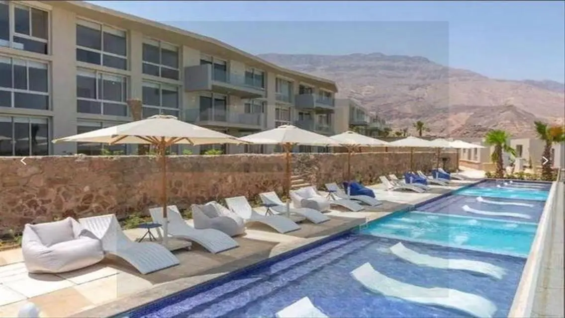 Luxury Apartment Overlooking Lakes for 5,300,000 EGP