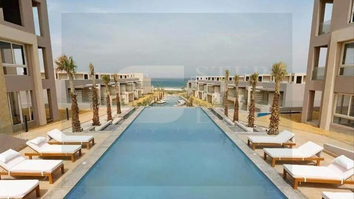 Luxury Apartment Overlooking Lakes for 5,300,000 EGP