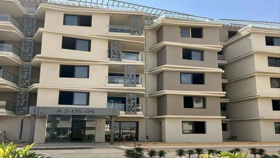 Luxurious Apartment with Stunning Views, 3000m Space