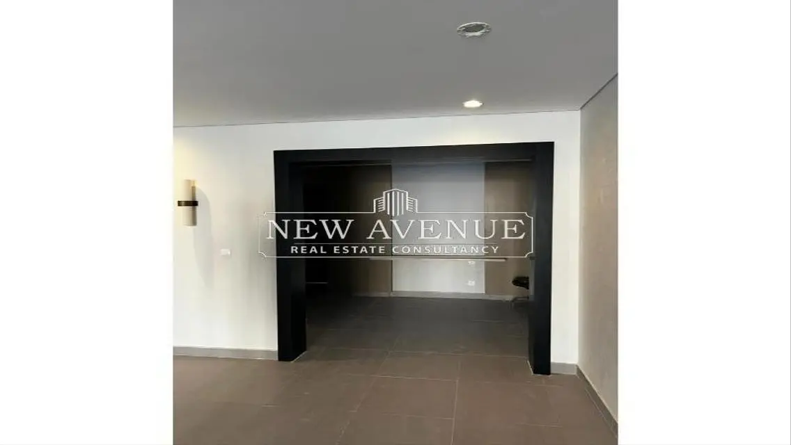 Luxury 3-Bedroom Apartment with Private Garden
