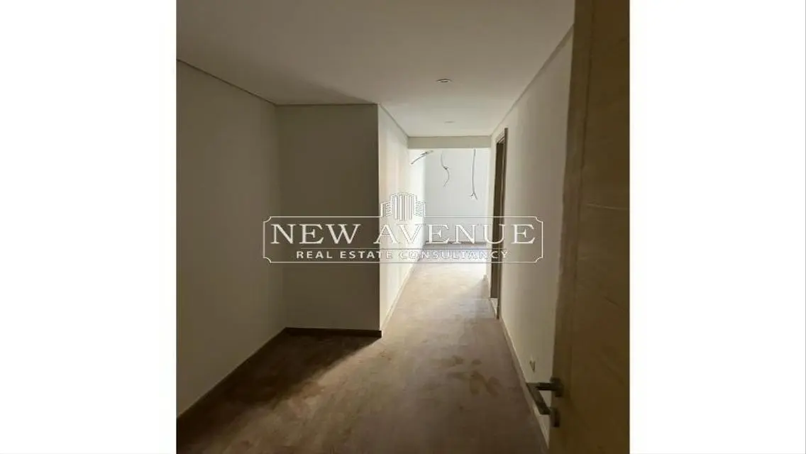 Luxury 3-Bedroom Apartment with Private Garden