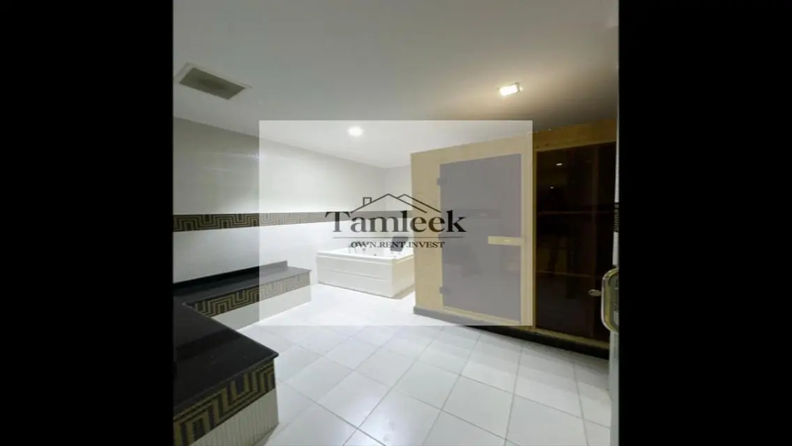 Luxury Villas with Private Pool and Garden in Prime Location