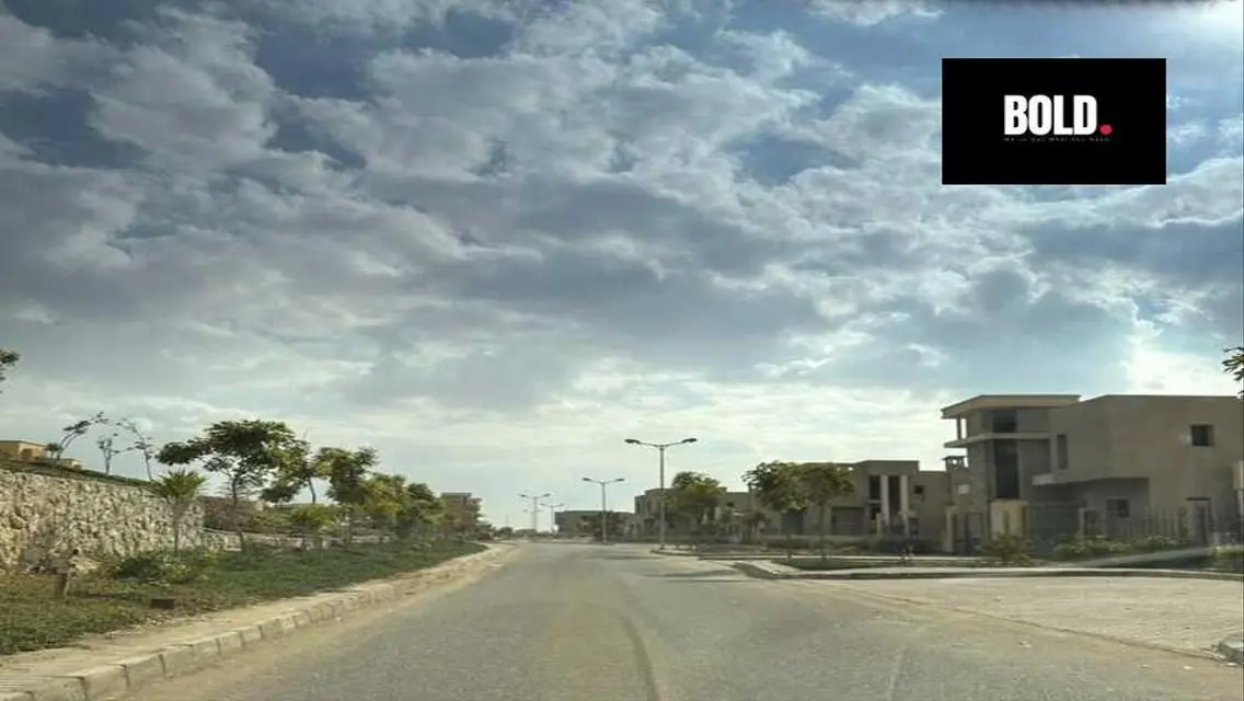 شقة فاخرة في IVY