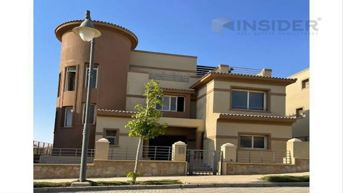 شقة فاخرة للبيع في PK1 مع غرف دراسة و amenities مذهلة