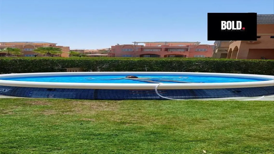 Luxurious Apartment in the Heart of the City with Private Garden