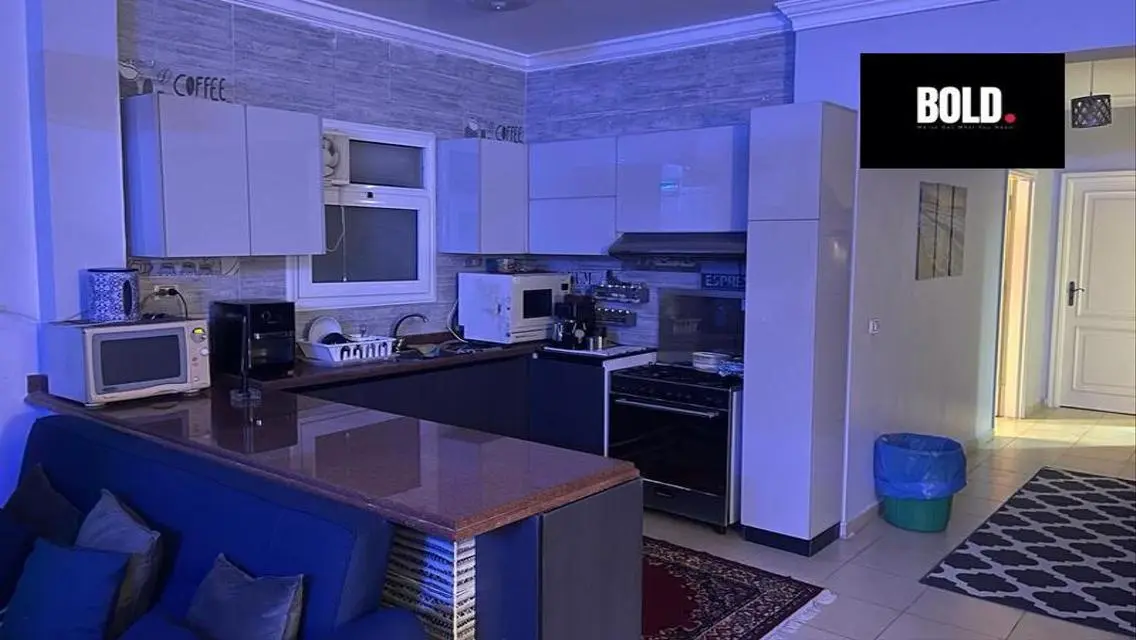 Luxurious Apartment in the Heart of the City with Private Garden