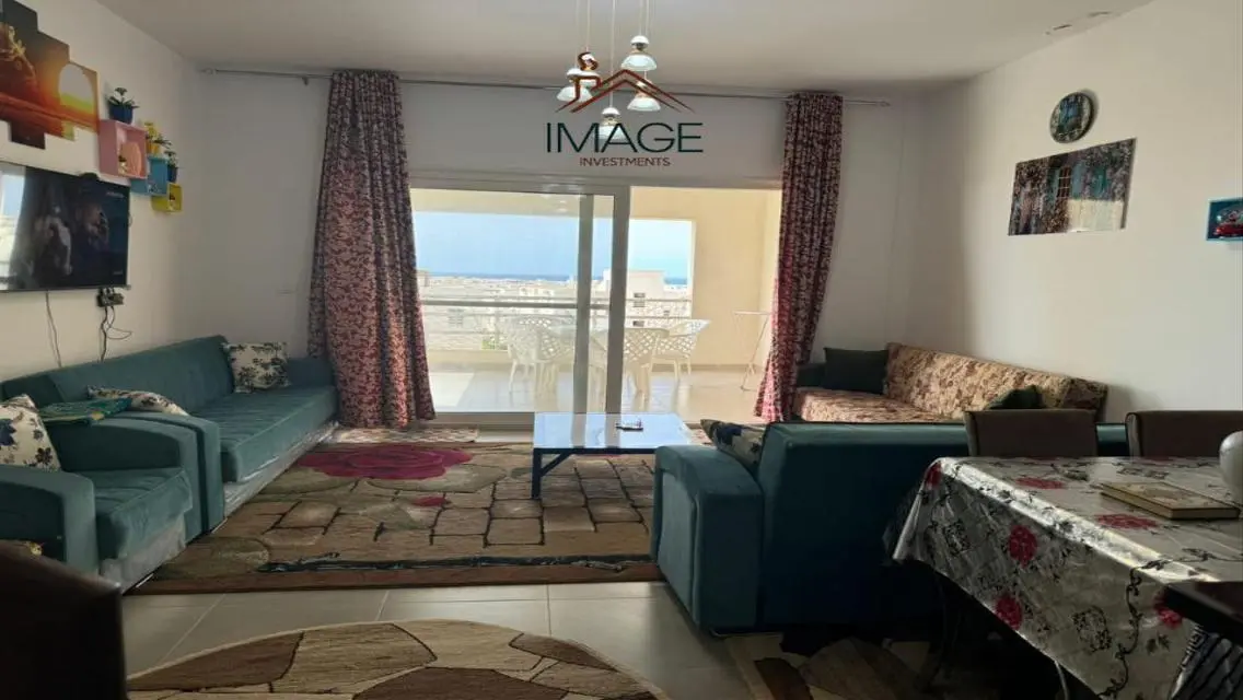 Luxurious 140 sqm Apartment with Modern Design and Stunning Views
