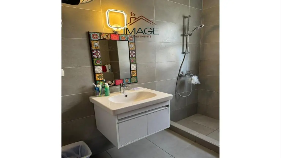 Luxurious 140 sqm Apartment with Modern Design and Stunning Views