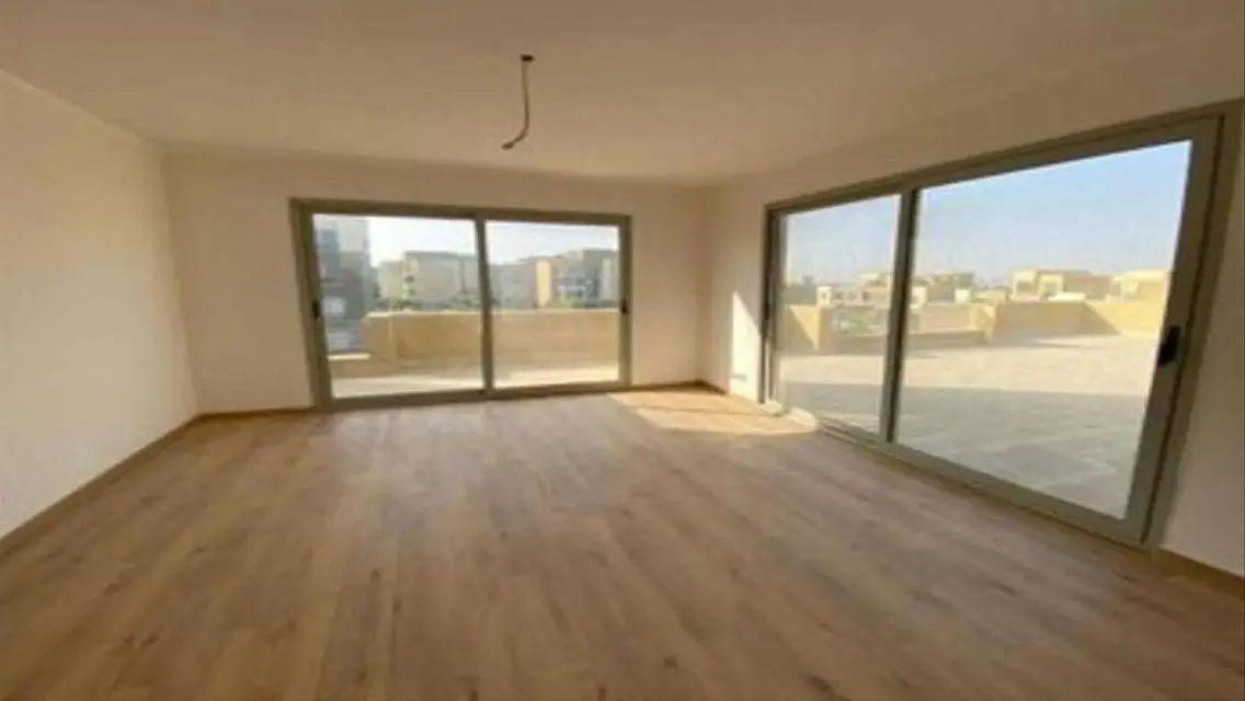 Luxury 90 Meter Apartment with Pool and Amazing View