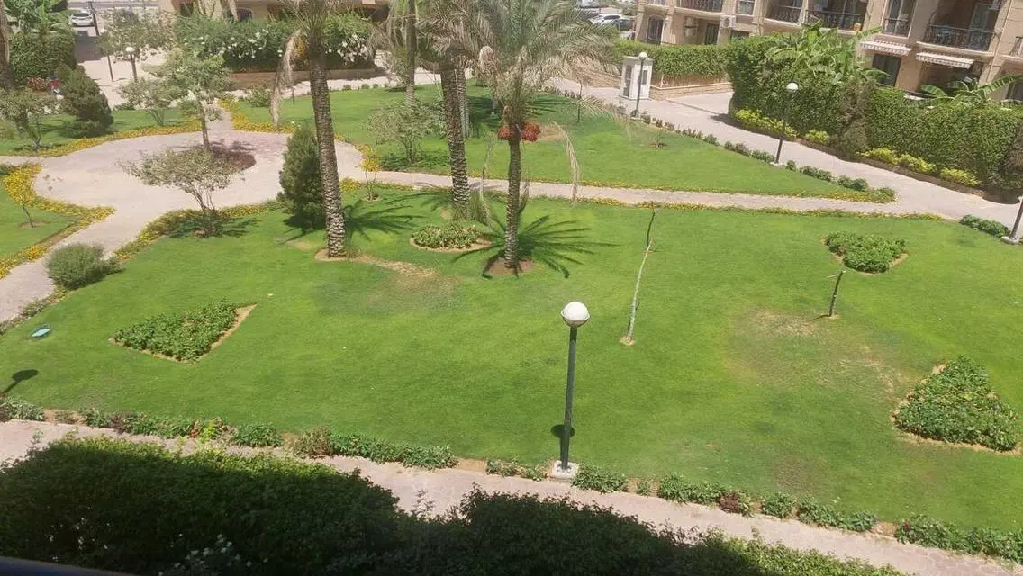 Luxurious 3 Bedroom Apartment in Prime Location
