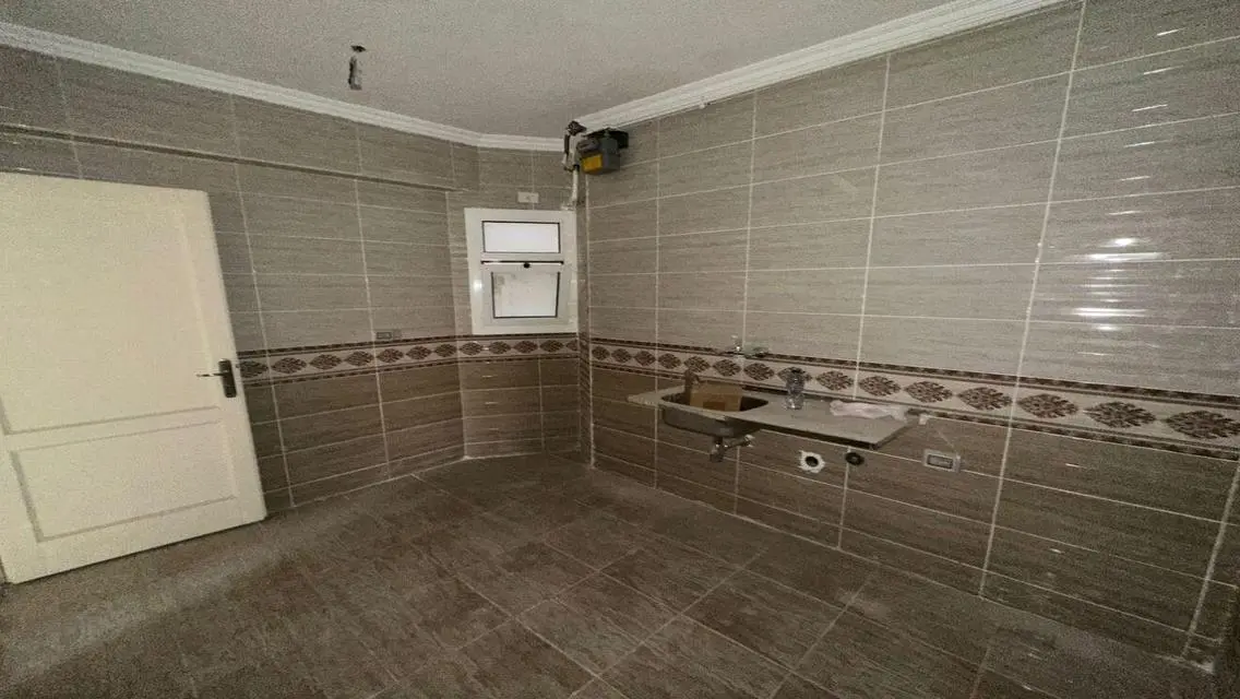 Luxurious 3 Bedroom Apartment in Prime Location