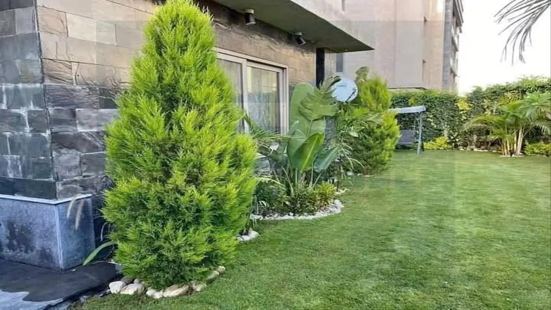 Luxury Villa with Private Balcony and Garden for Investors