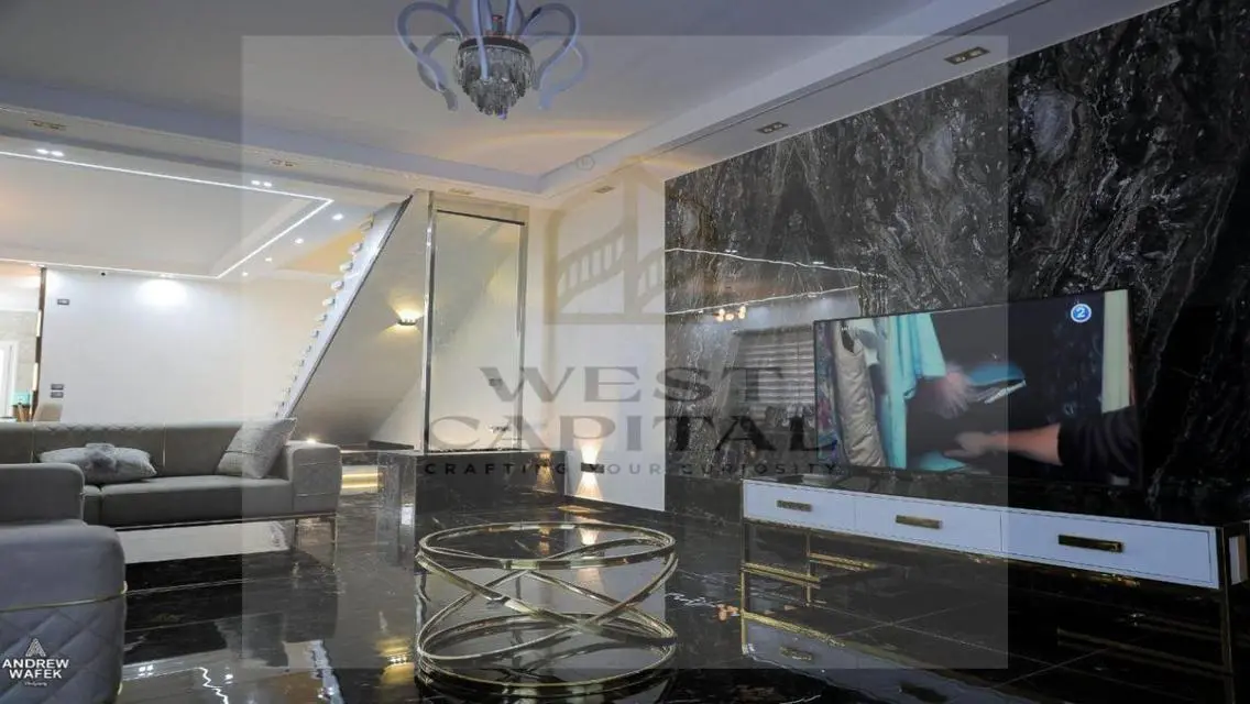 Luxury Villa for Sale with Private Garden in Prime Location