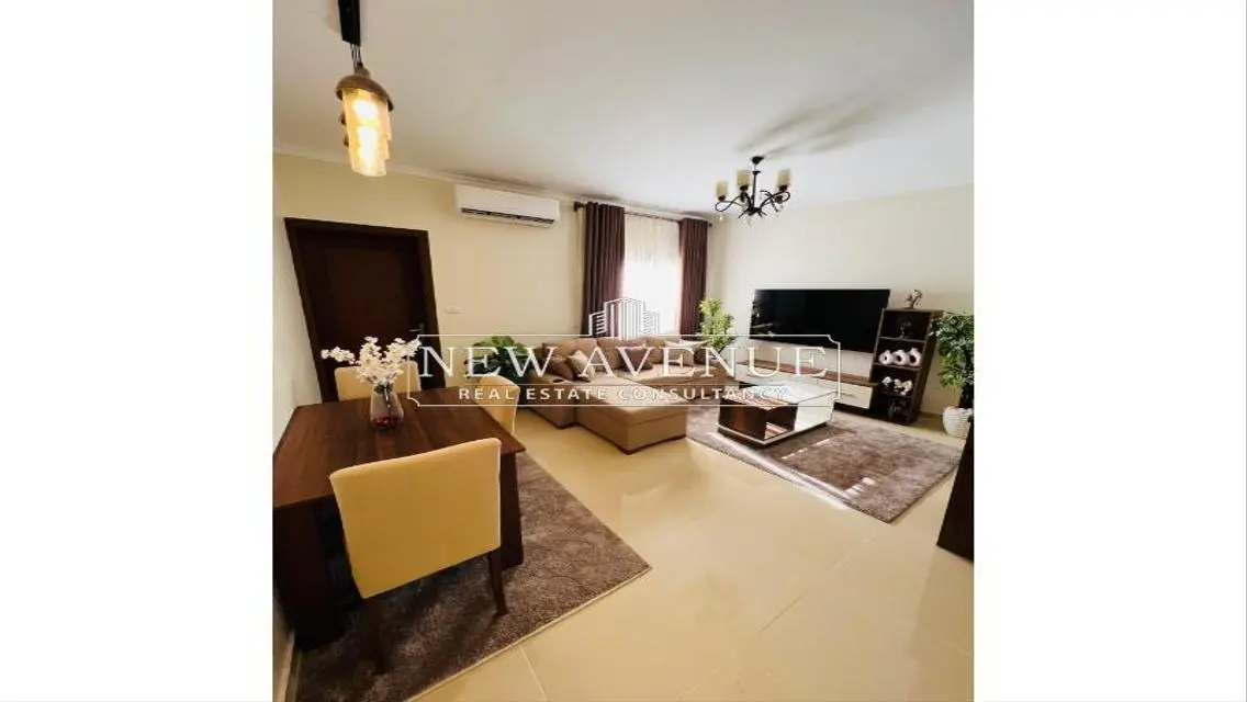 Luxury Apartment with Spacious Layout in City Center