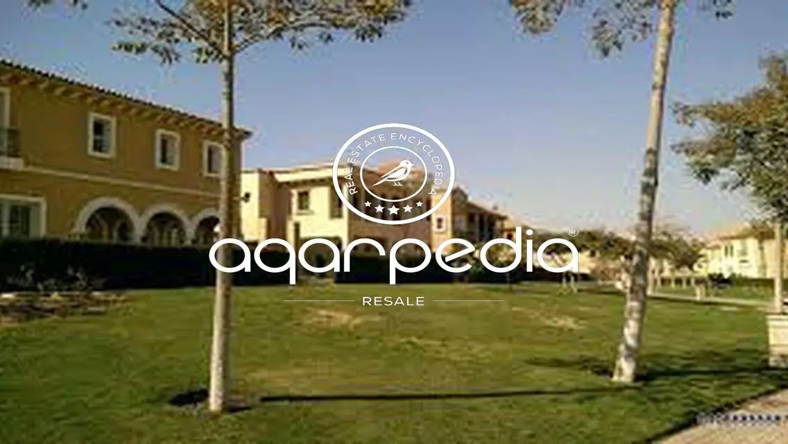 Luxurious Apartment with Private Garden in the Heart of the City