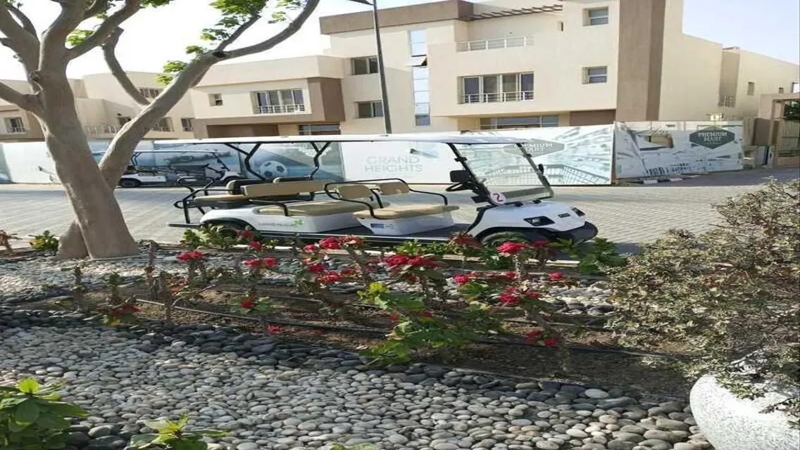 Luxury Apartment with Private Garden and Gym