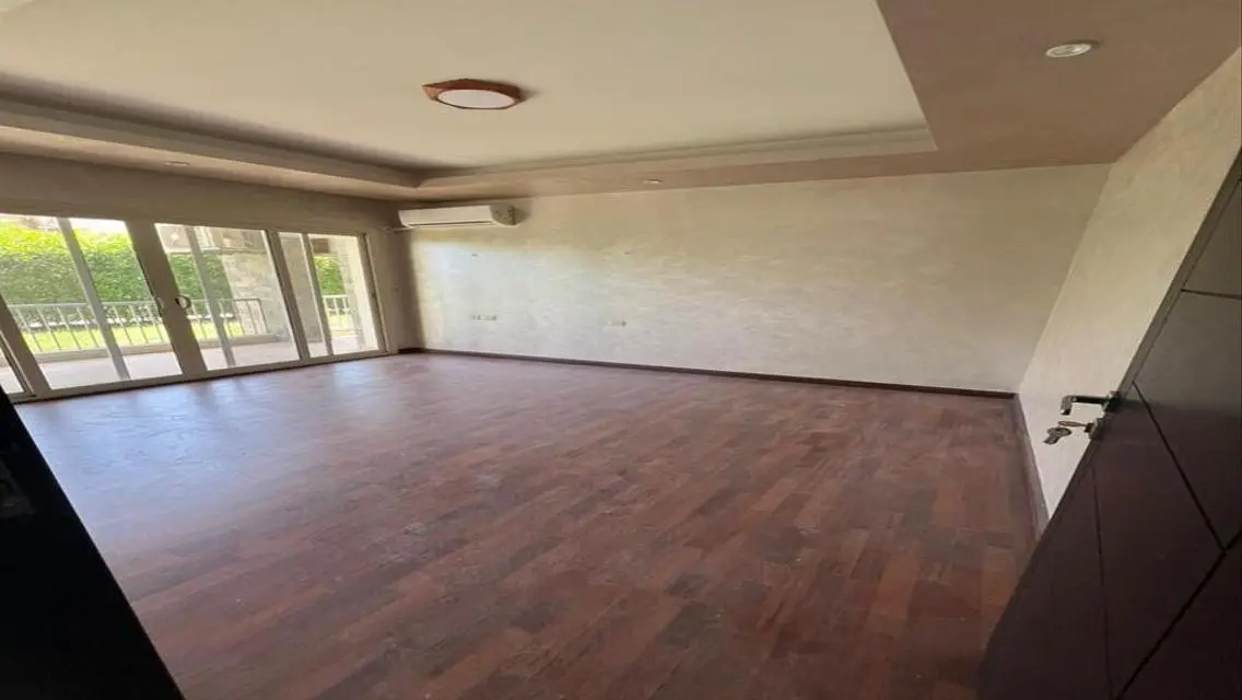Luxury Apartment with Exclusive Amenities