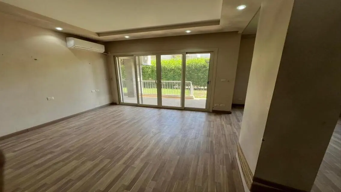 Luxury Apartment with Exclusive Amenities