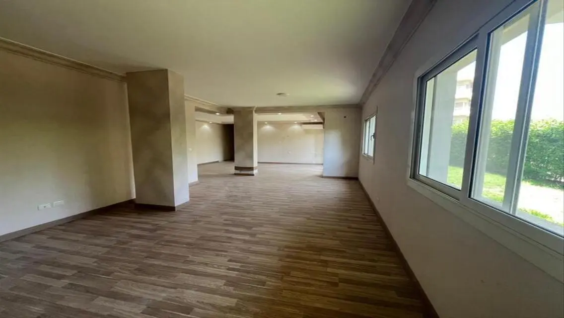 Luxury Apartment with Exclusive Amenities