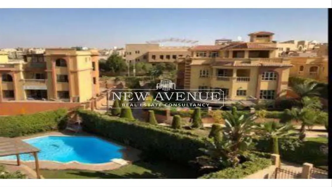 Luxury Apartment Overlooking a Landmark